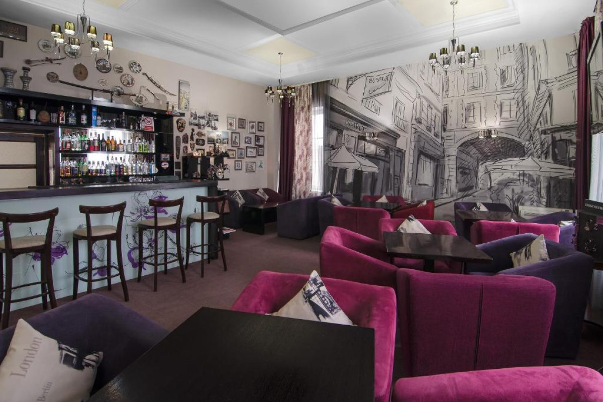Flowers Hotel