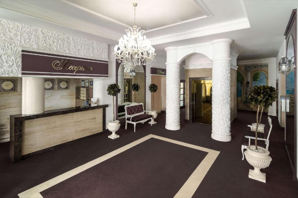 Flowers Hotel