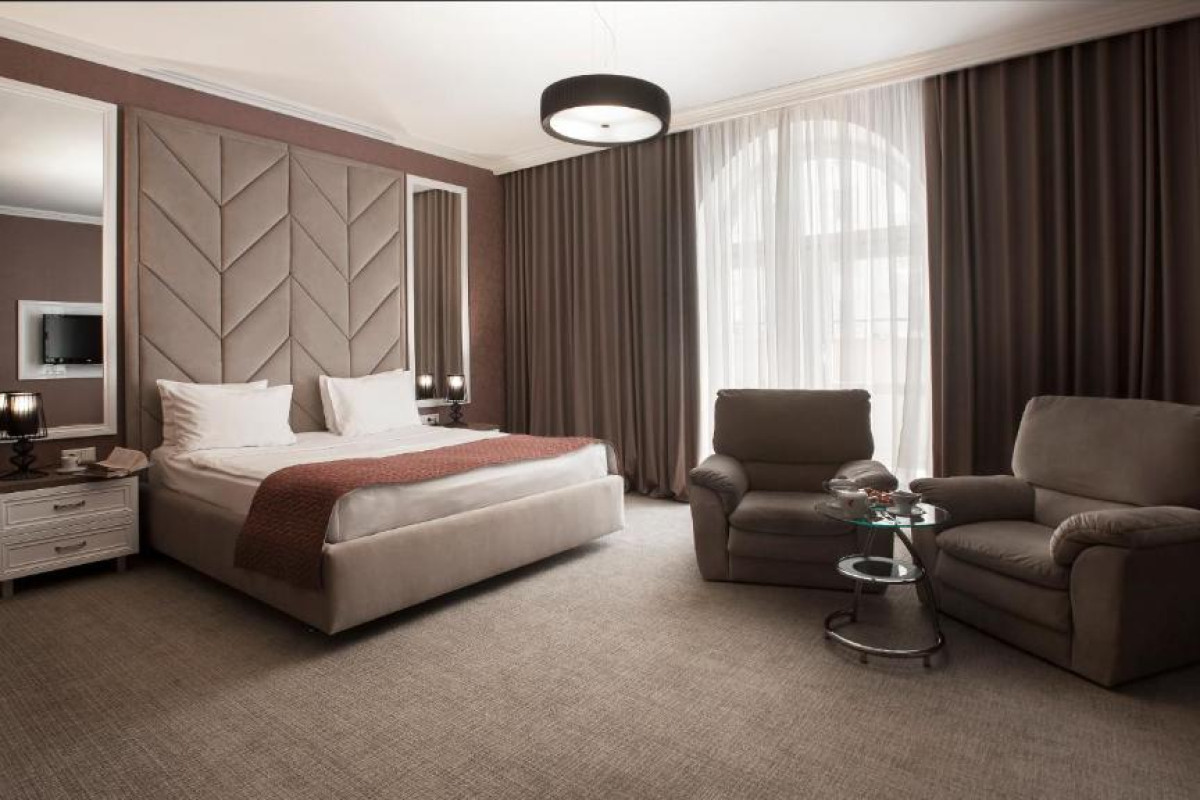 Flowers Hotel