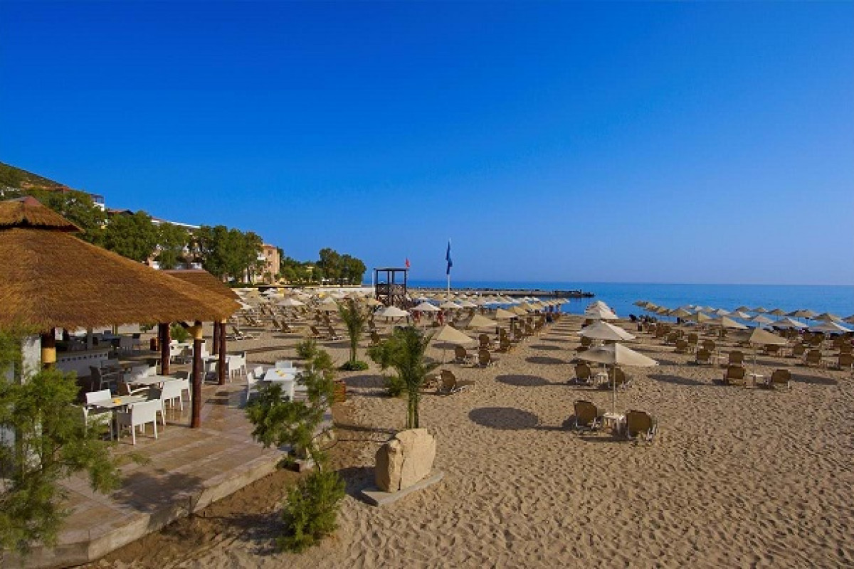 FODELE BEACH & WATER PARK