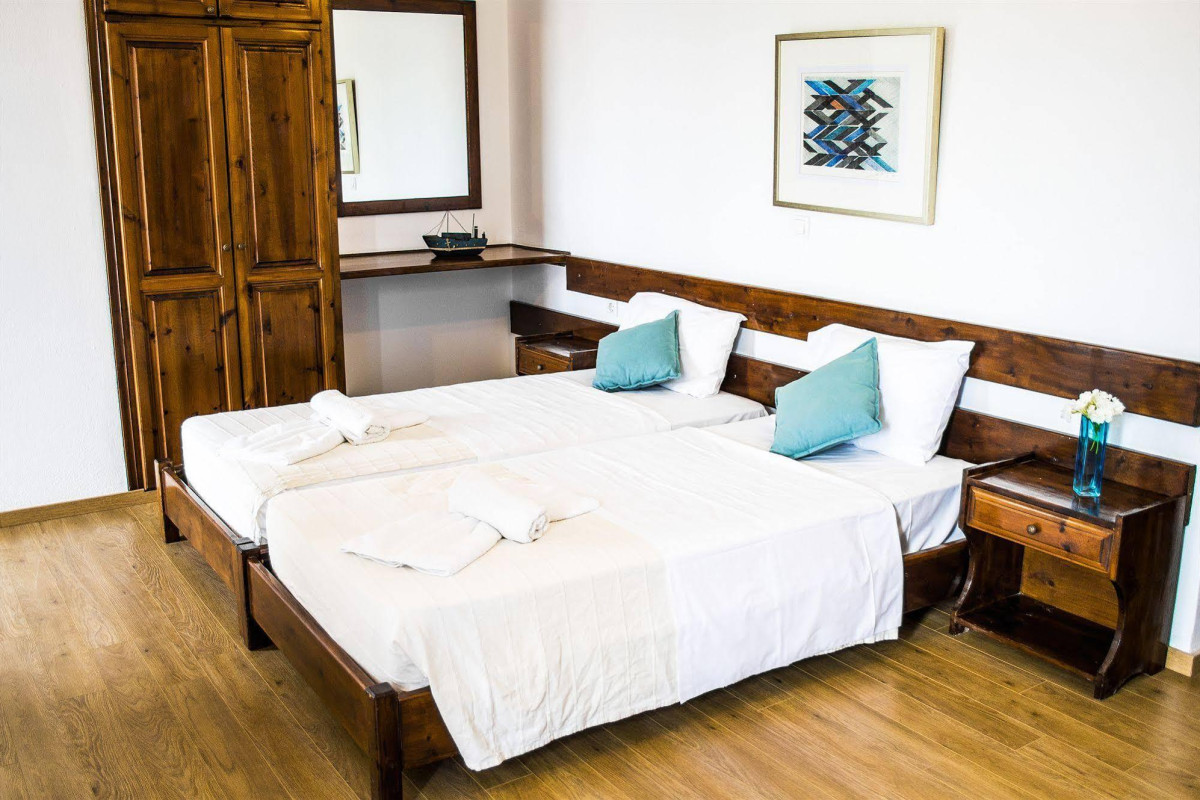 FOLIES CORFU HOTEL APARTMENTS