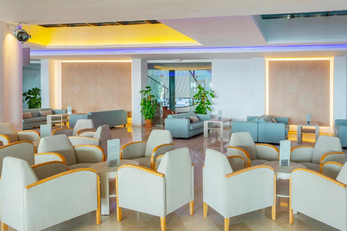 FONTANELLAS PLAYA APART-HOTEL