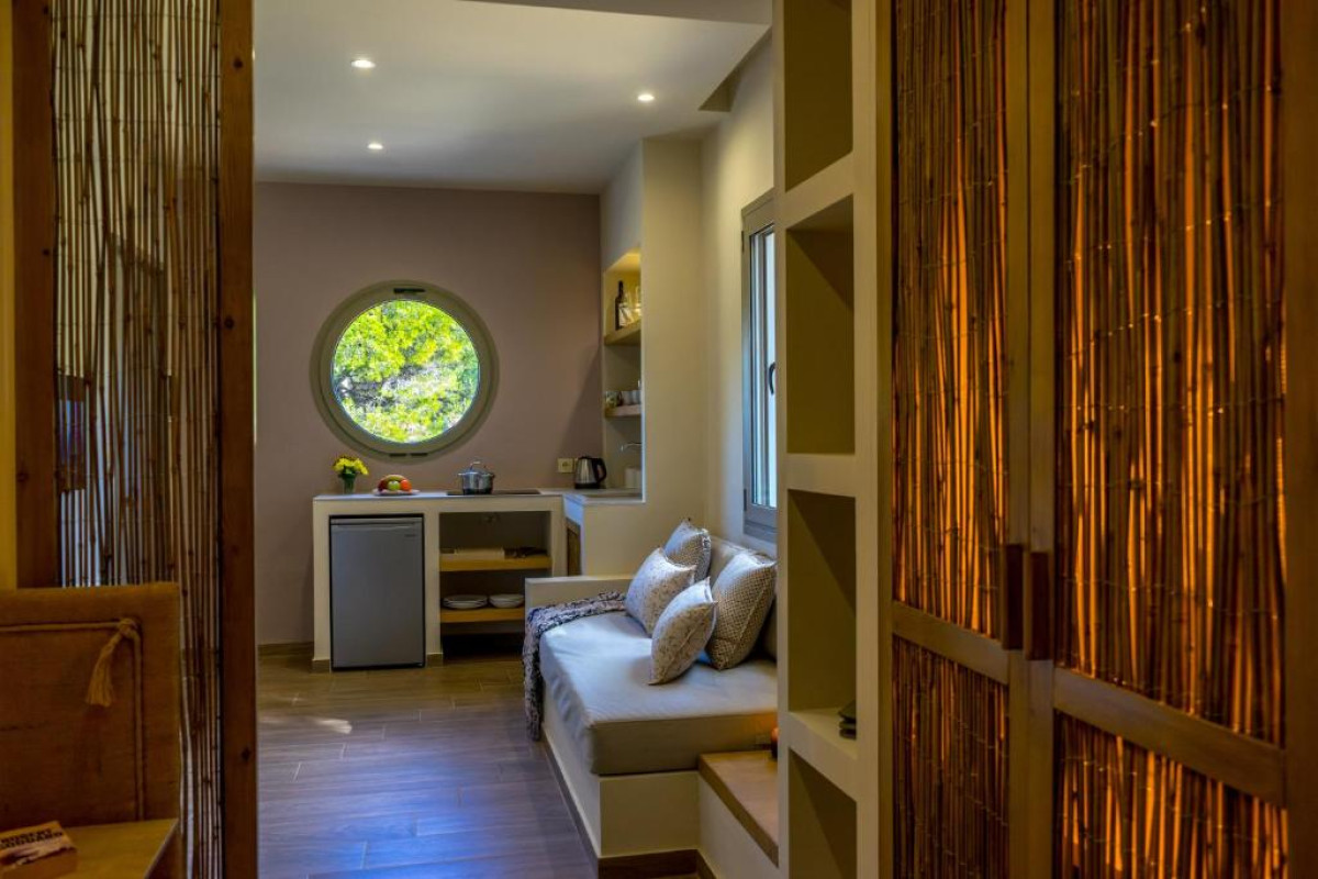 Forest Resort Suites Skiathos