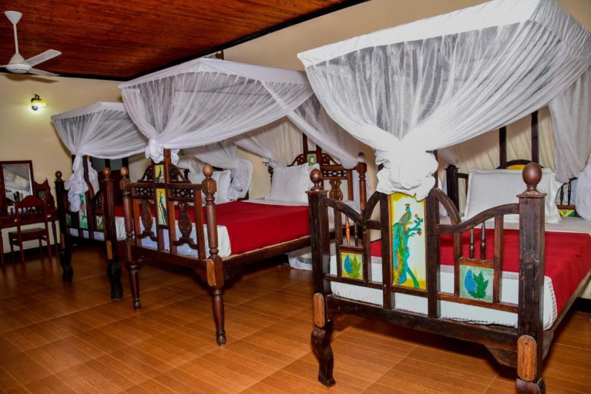 Forodhani Park Hotel