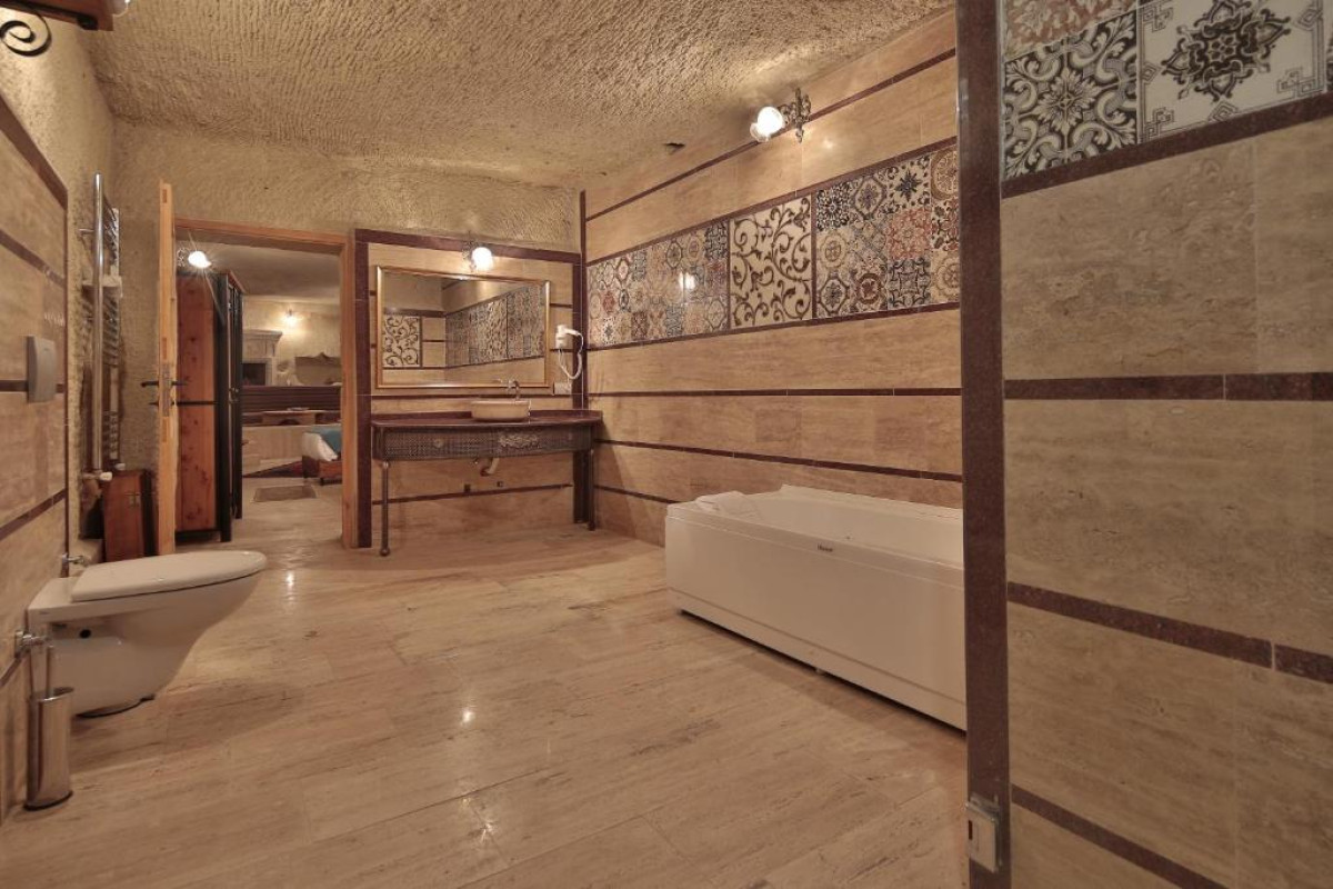 Fosil Cave Hotel