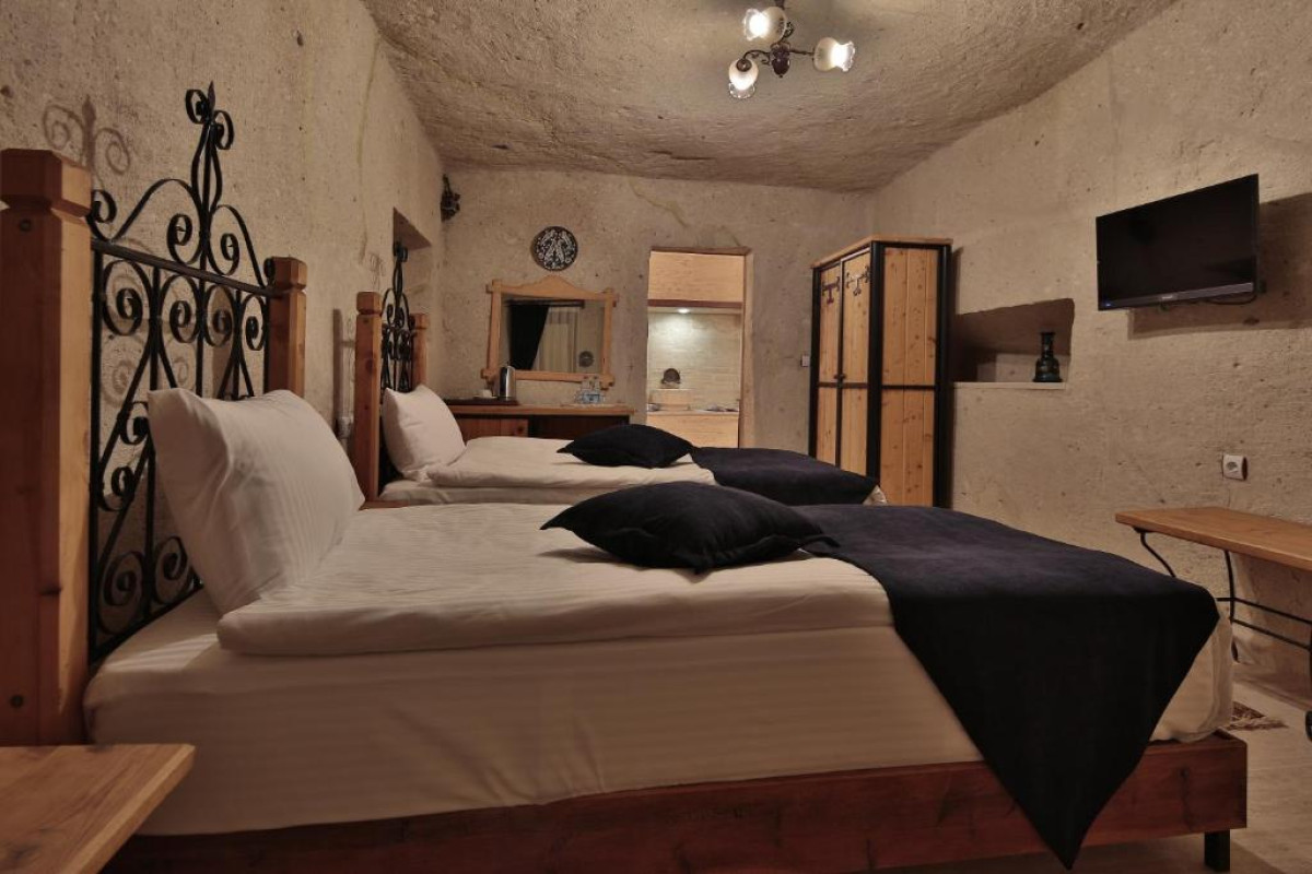 Fosil Cave Hotel