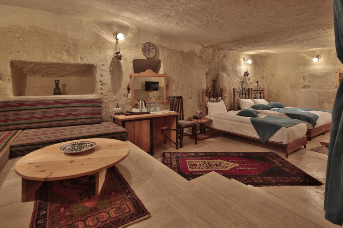 Fosil Cave Hotel