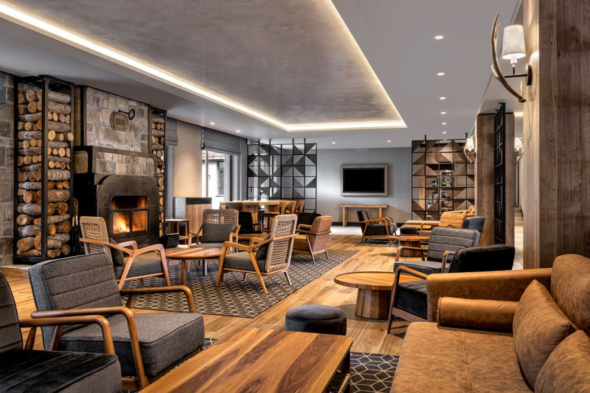 FOUR POINTS BY SHERATON
