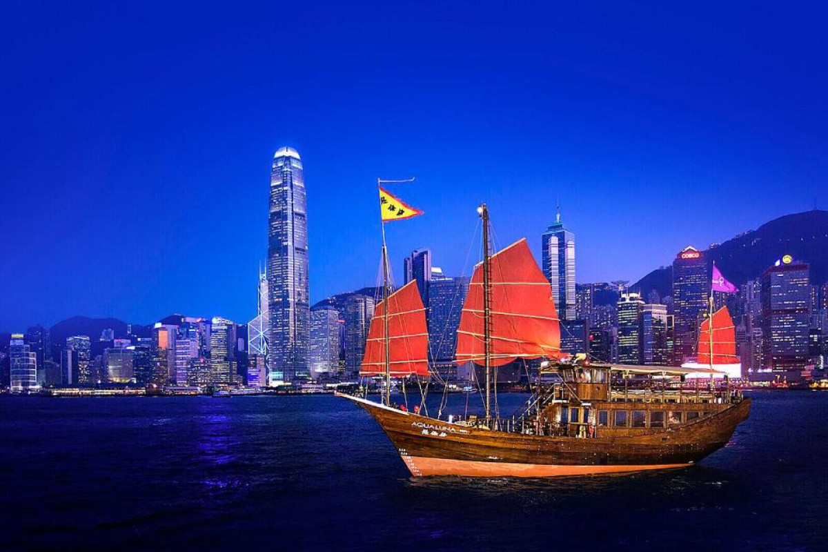 Four Seasons Hotel Hong Kong