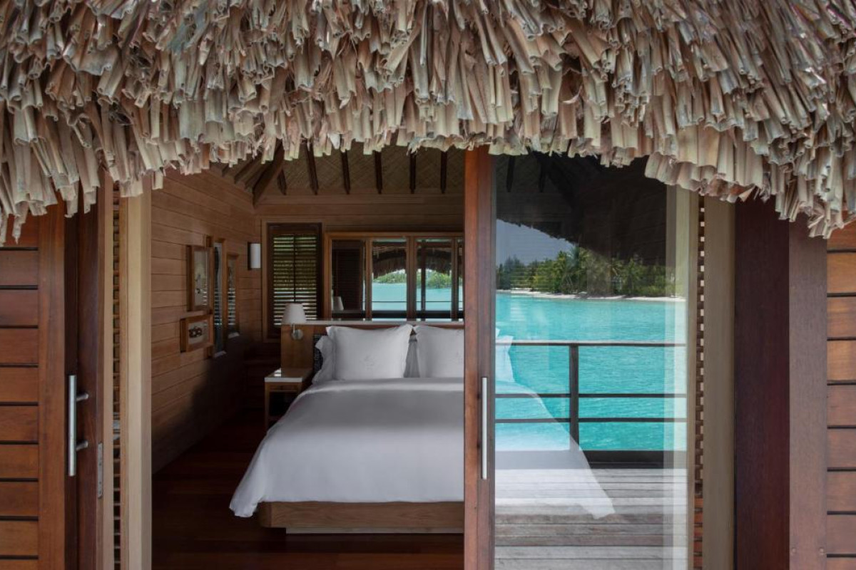 Four Seasons Resort Bora Bora