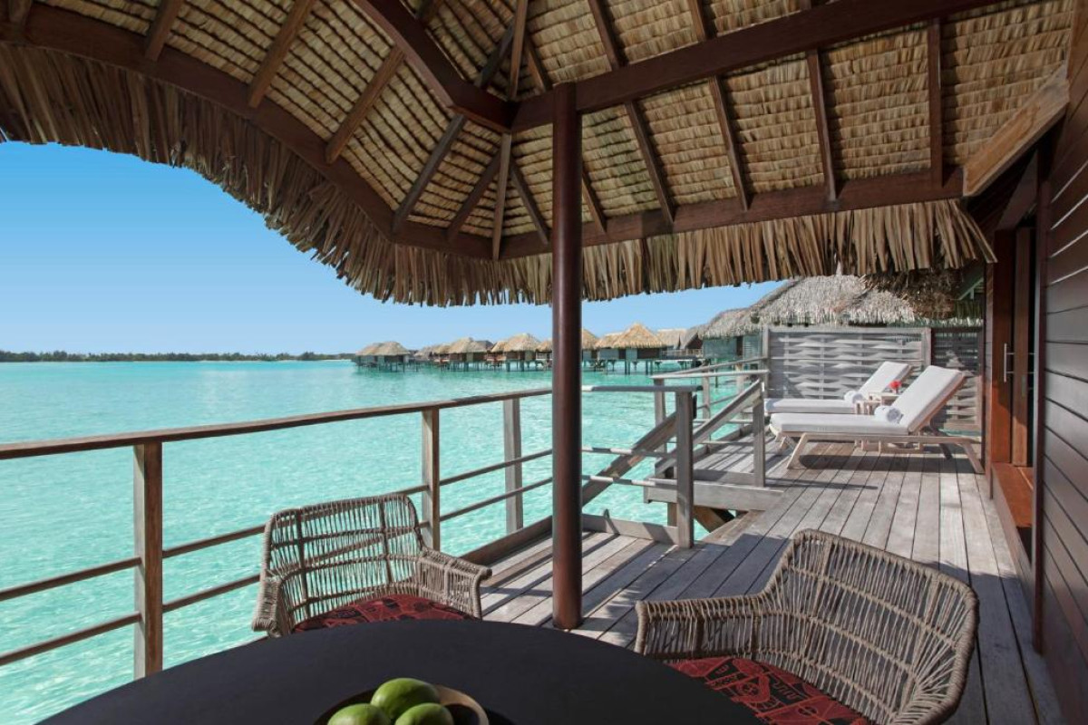 Four Seasons Resort Bora Bora