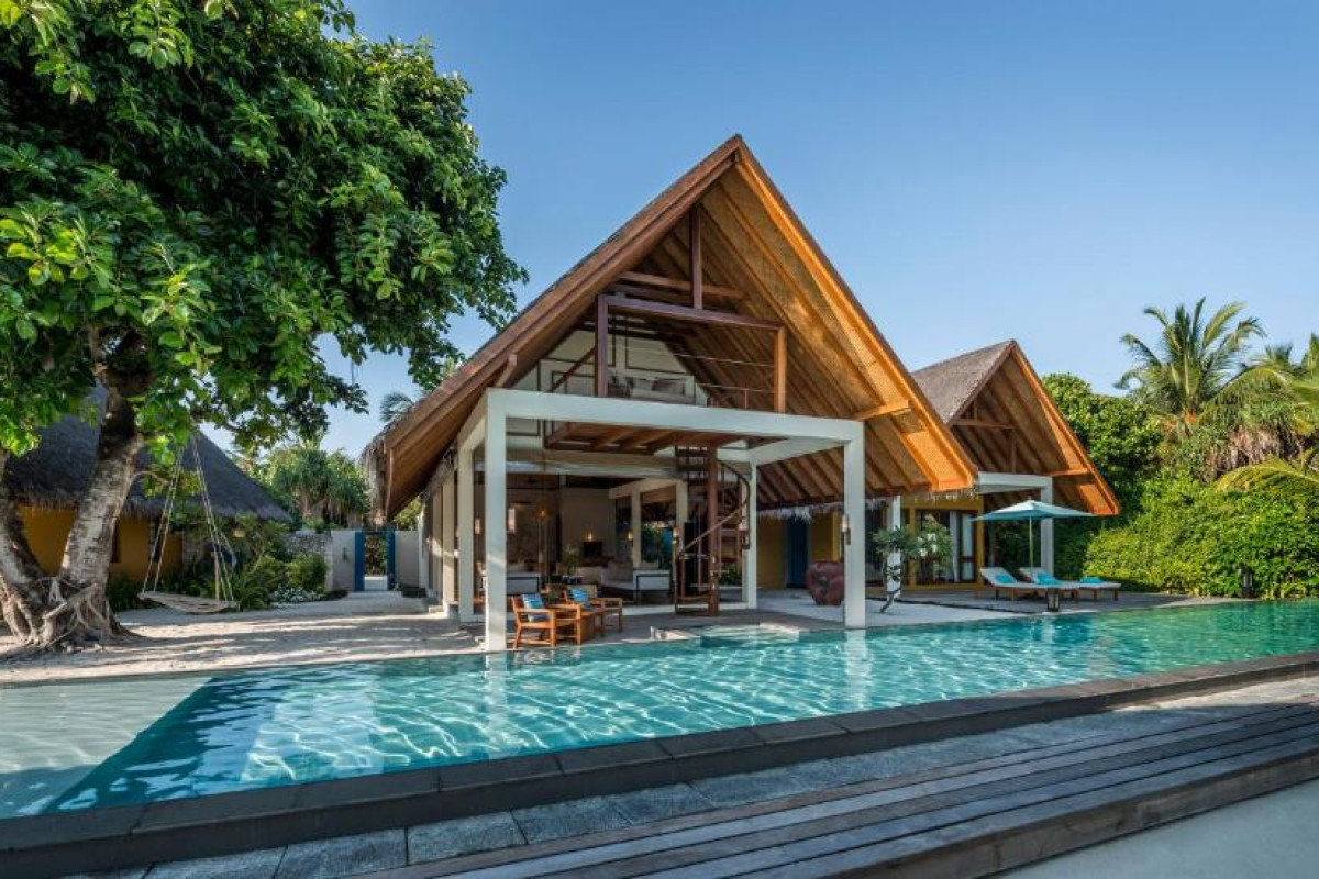 Four Seasons at Landaa Giraavaru Resort Maldives