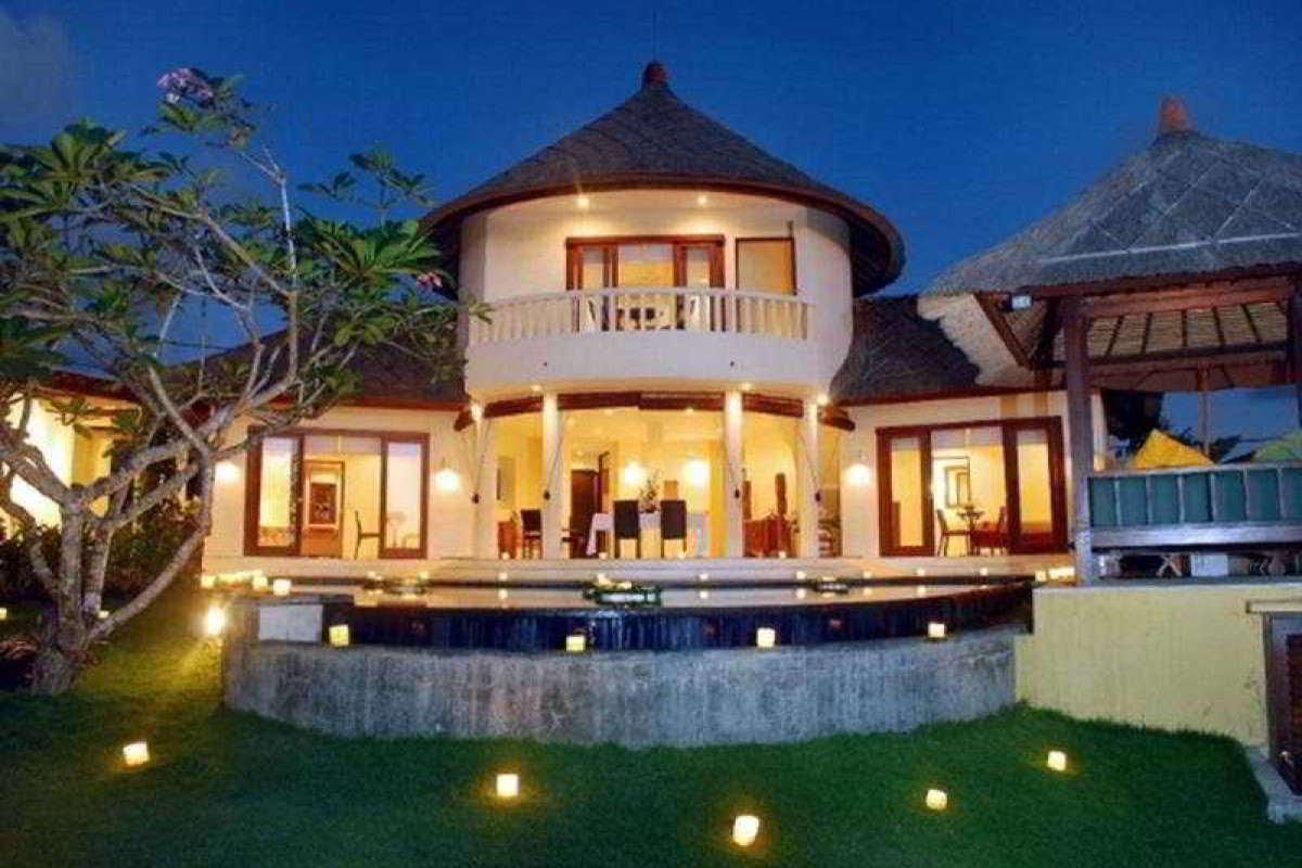Frangipani Beach