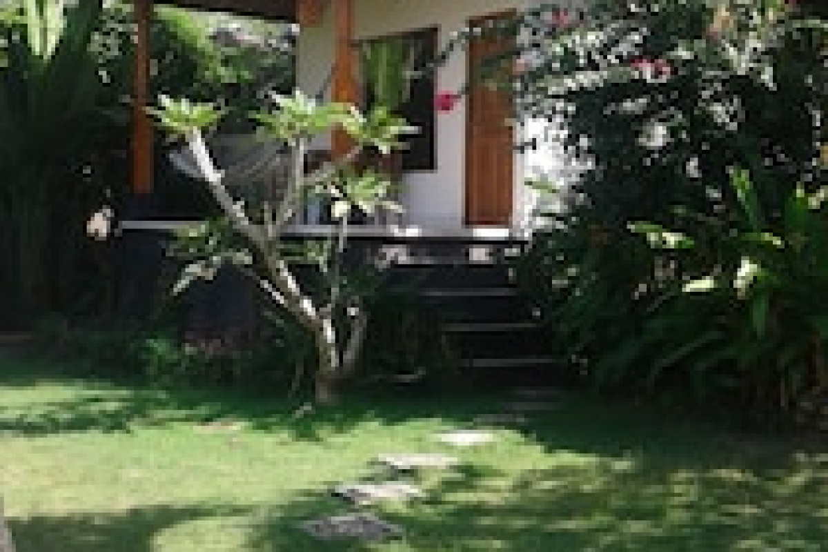 Frangipani Inn & Restaurant