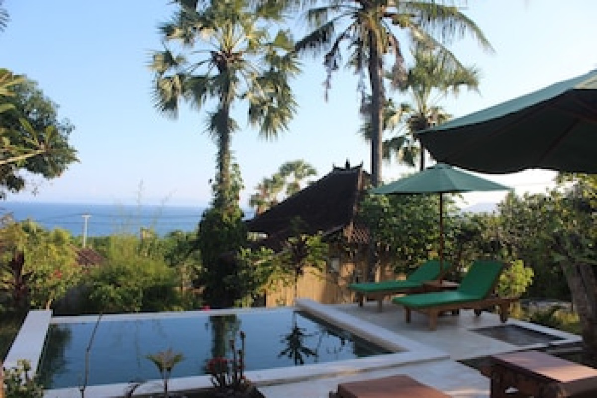 Frangipani Inn & Restaurant