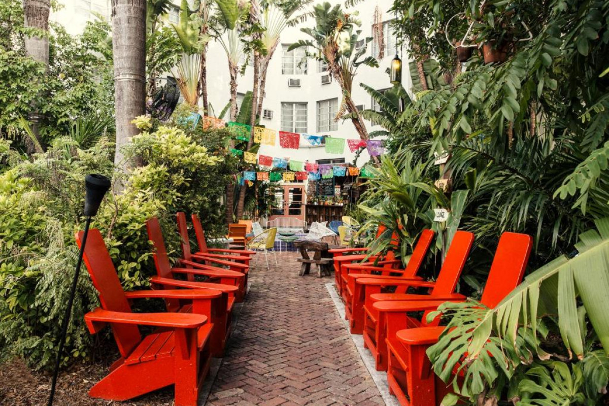Freehand Miami