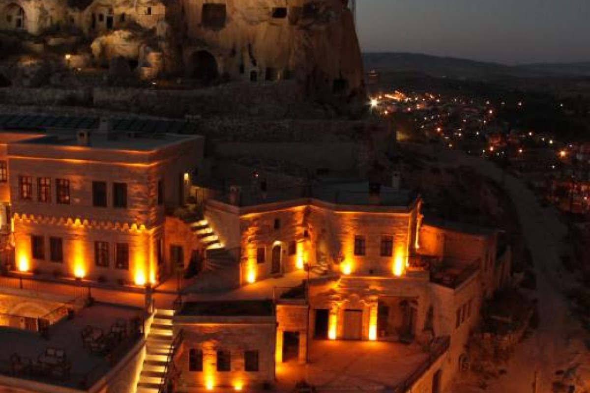 Fresco Cave Suites