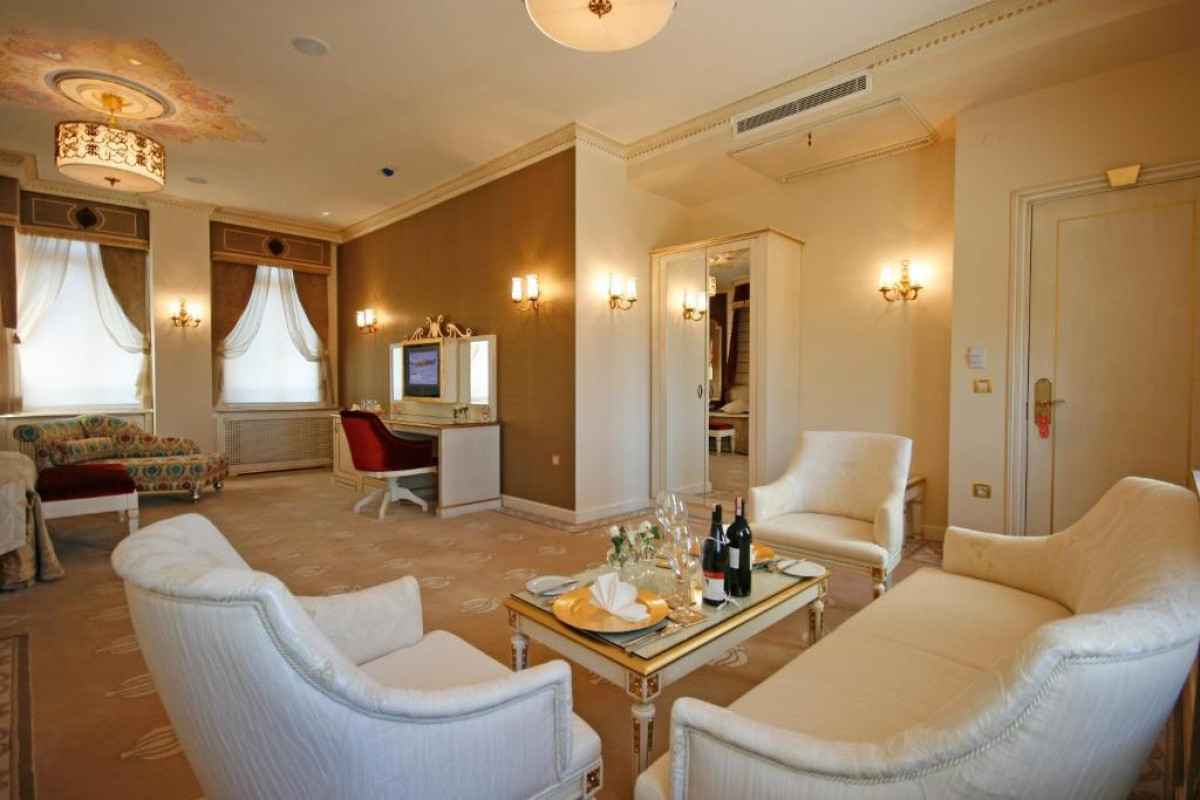 Fuat Pasa Yalisi