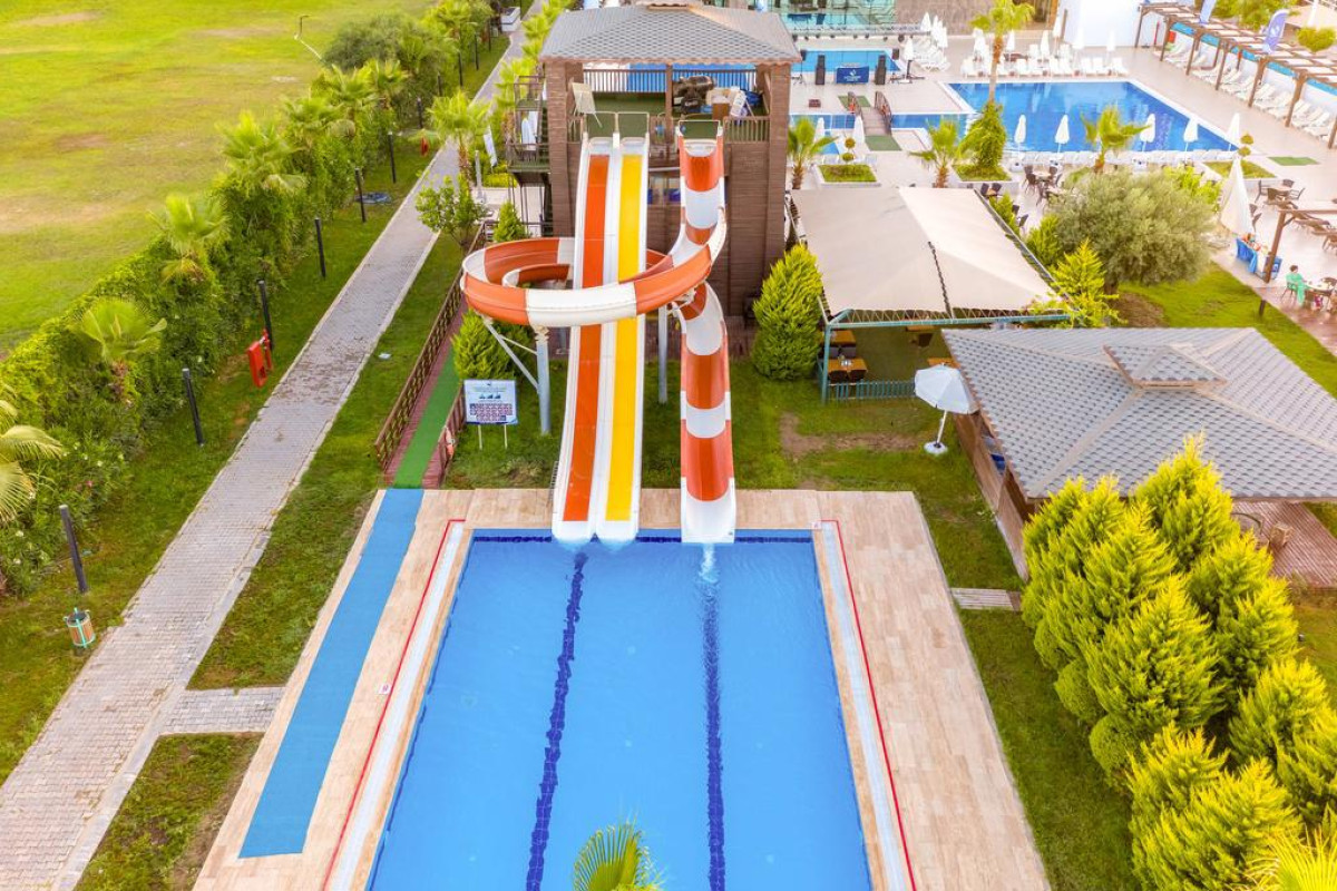 NOVIA DIONIS RESORT&SPA