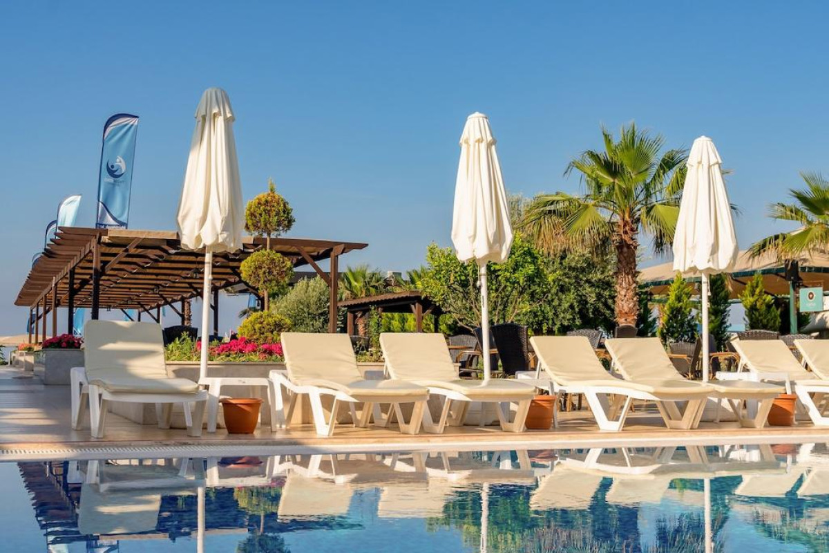 NOVIA DIONIS RESORT&SPA