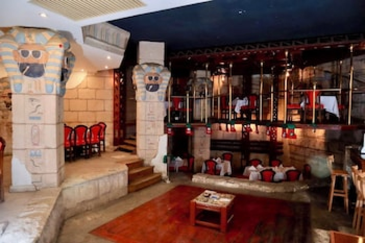 GADDIS HOTEL SUITES AND APARTMENTS