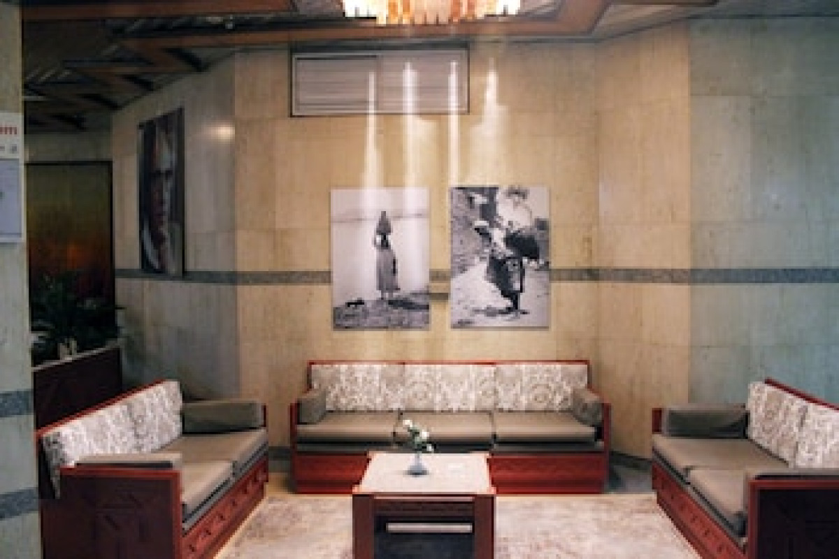 GADDIS HOTEL SUITES AND APARTMENTS