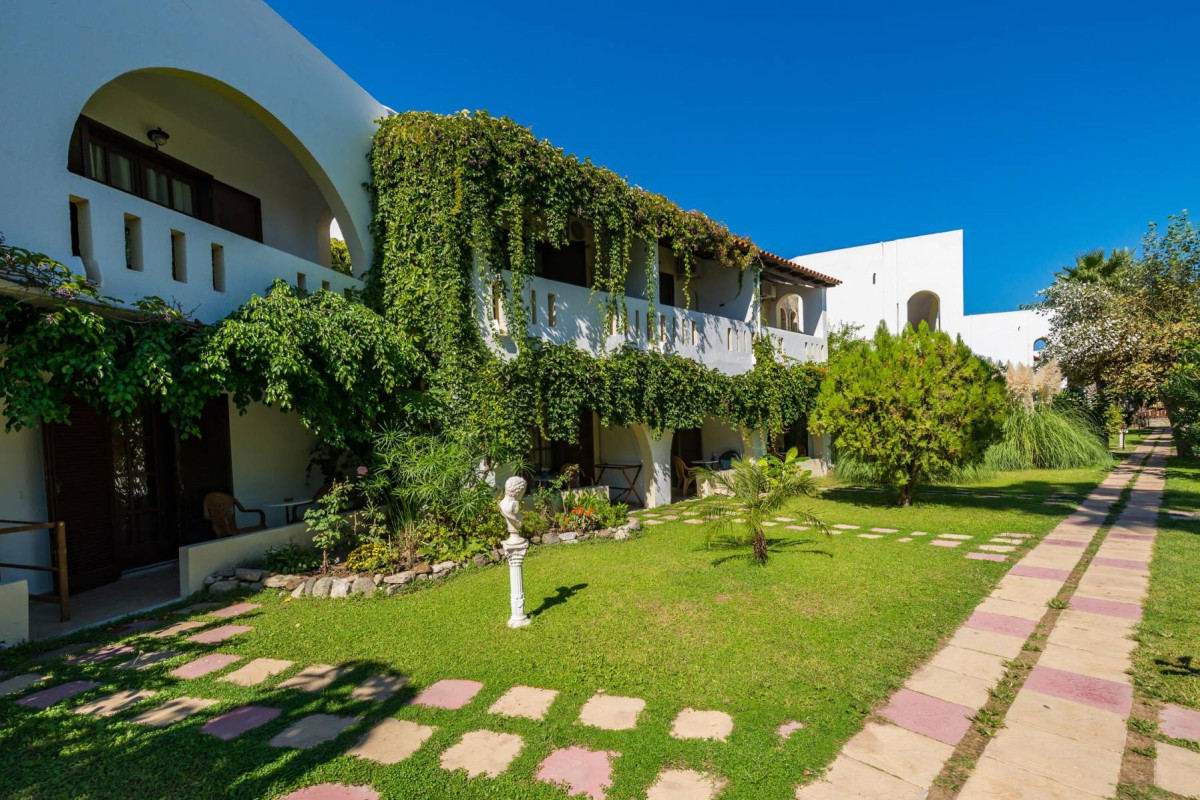Gaia Garden Hotel
