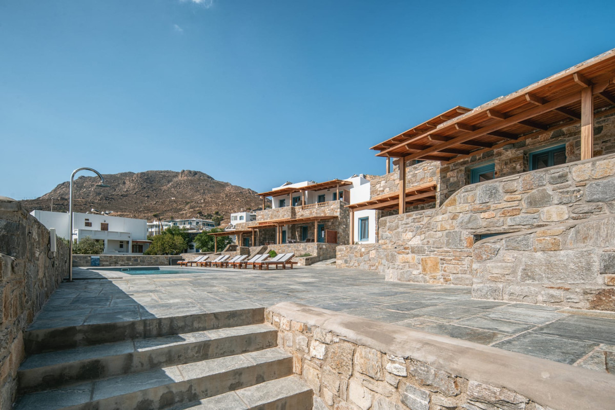 Galazio Suites Serifos