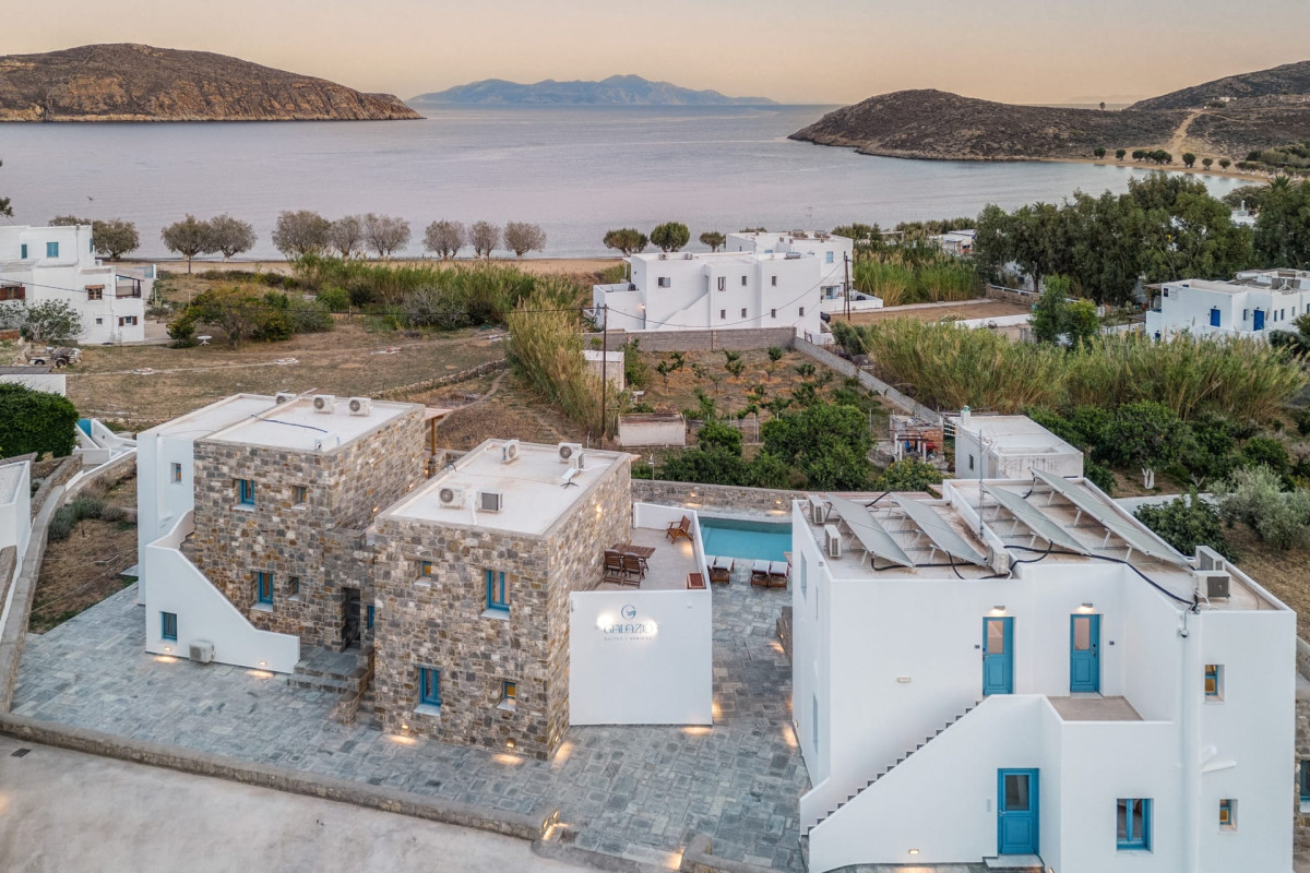 Galazio Suites Serifos