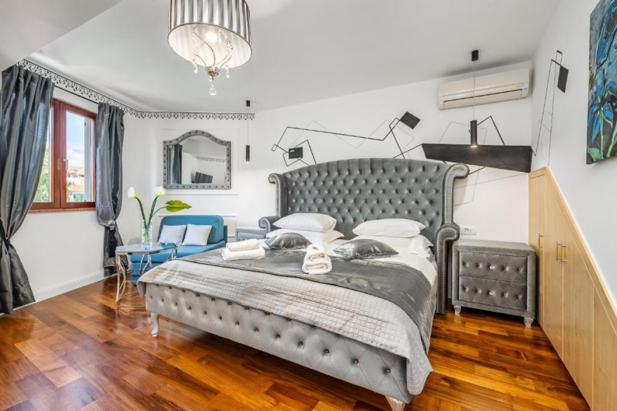 Galeria Valeria Seaside Downtown - MAG Quaint & Elegant Boutique Hotels