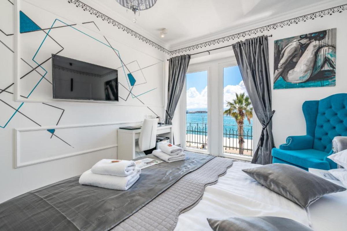Galeria Valeria Seaside Downtown - MAG Quaint & Elegant Boutique Hotels
