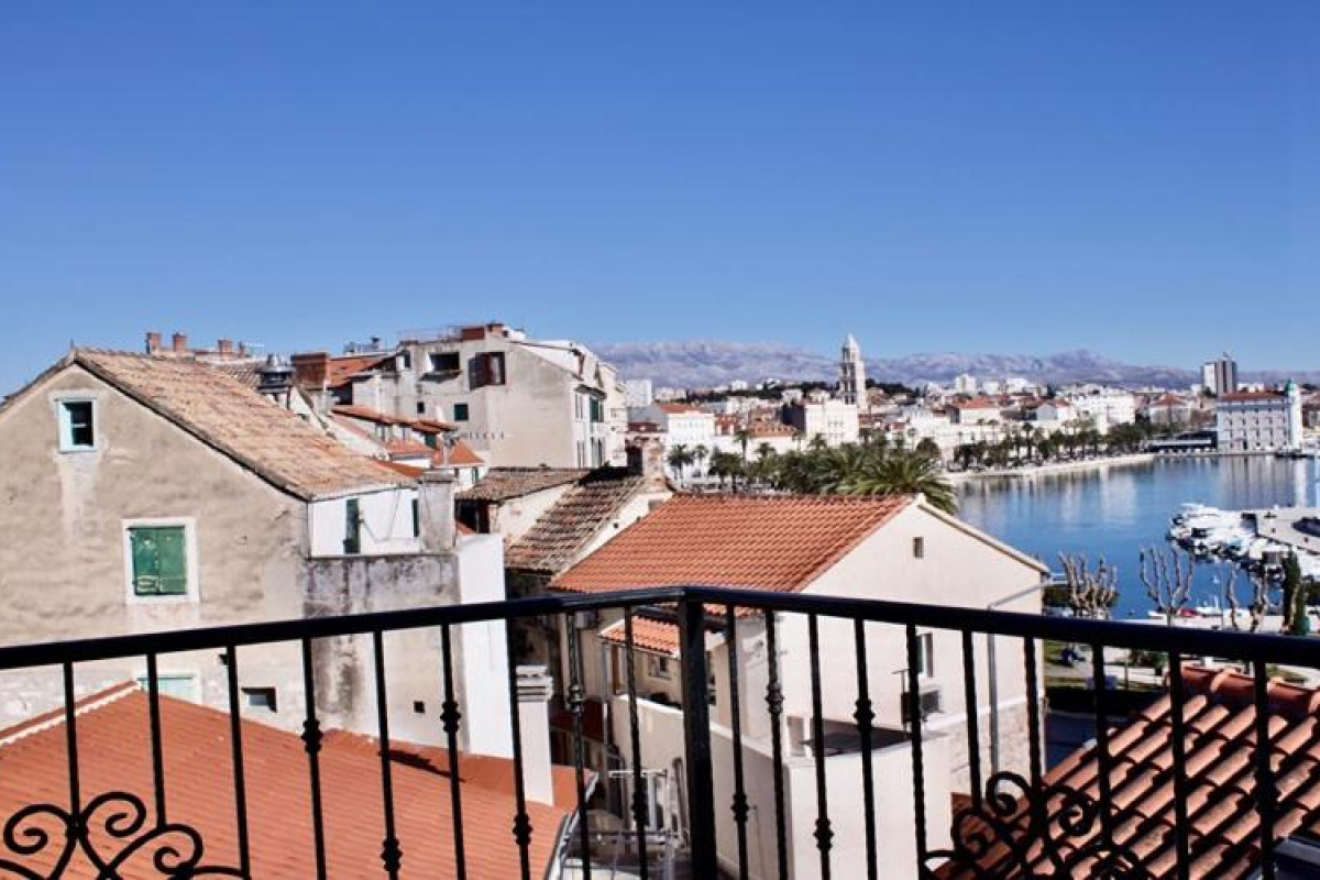 Galeria Valeria Seaside Downtown - MAG Quaint & Elegant Boutique Hotels