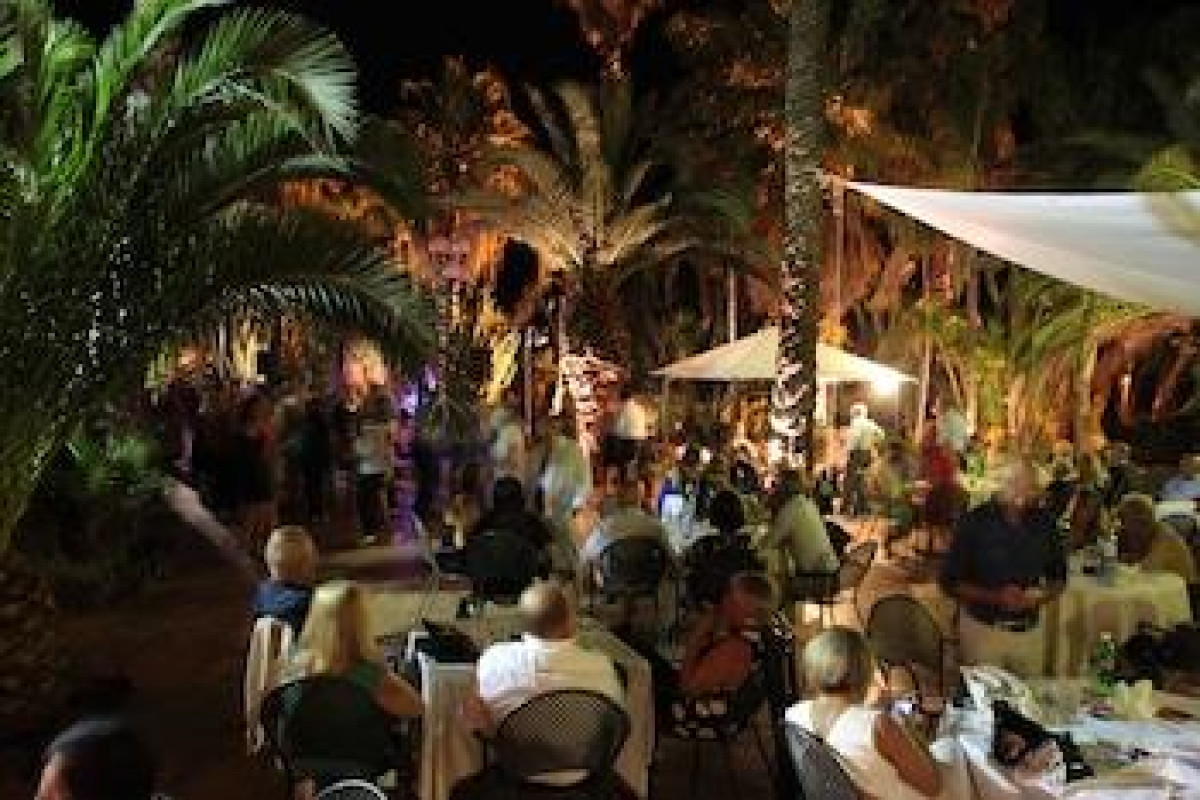 Garden Hotel