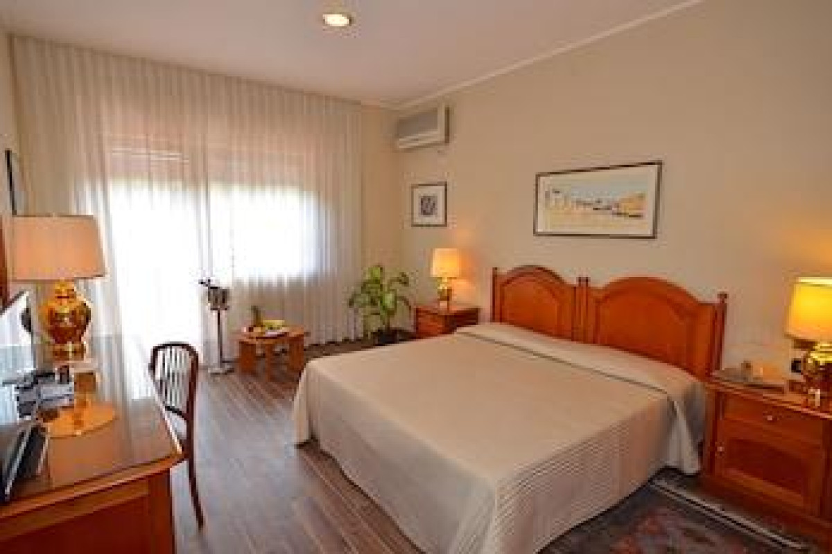 Garden Hotel