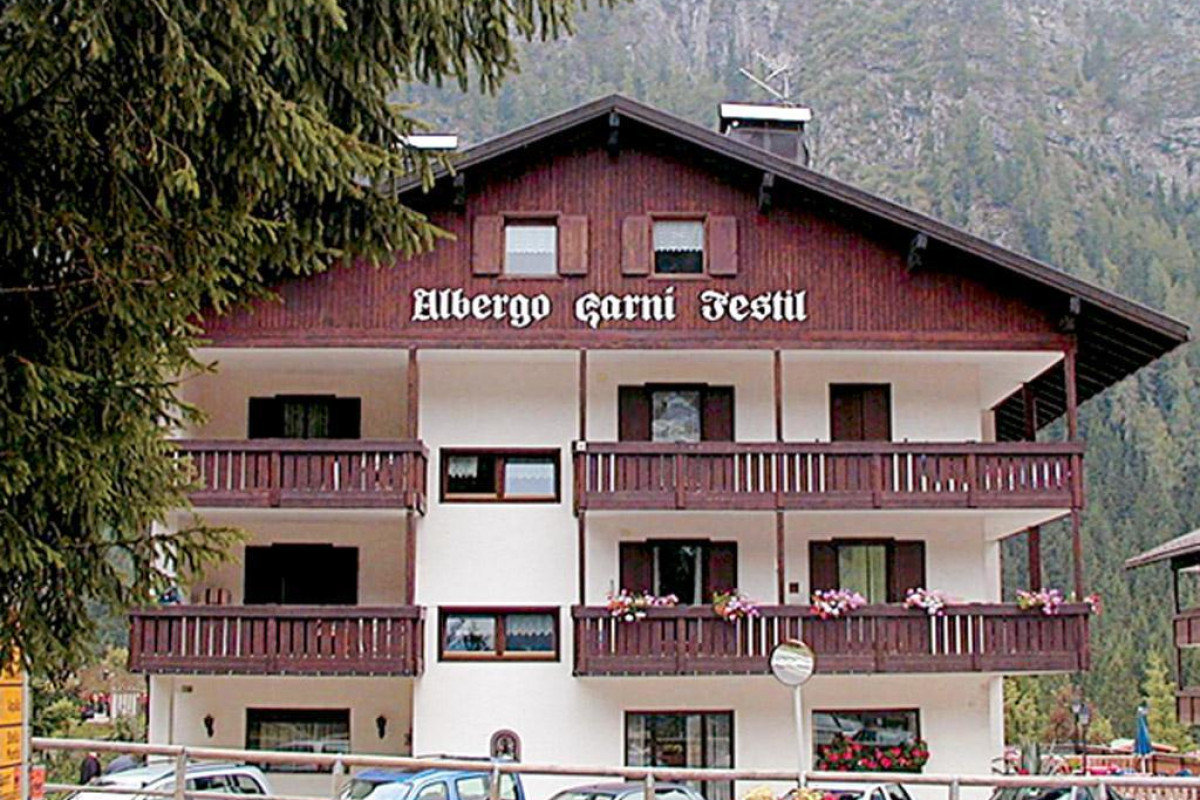 Garni Festil