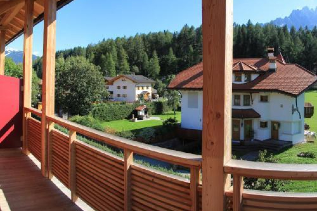 Garni - Hotel Am Burghuegel