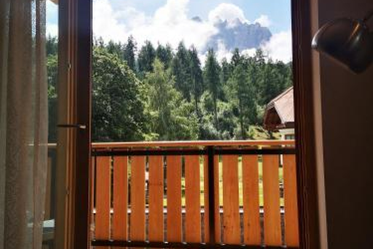Garni - Hotel Am Burghuegel
