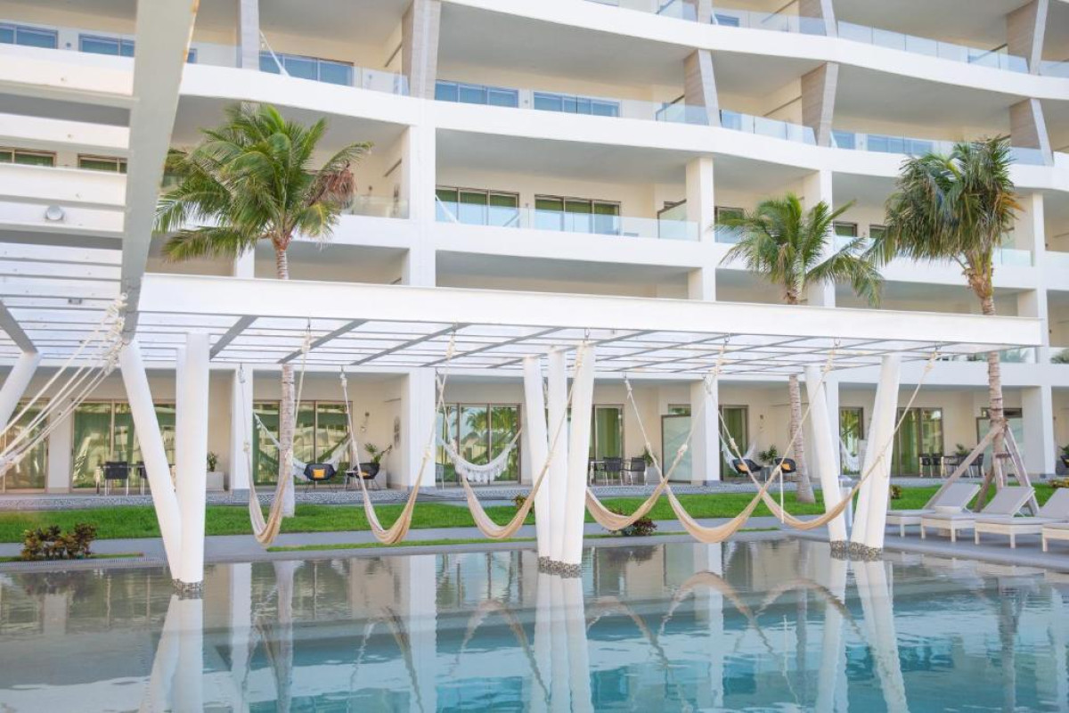 Garza Blanca Resort & Spa