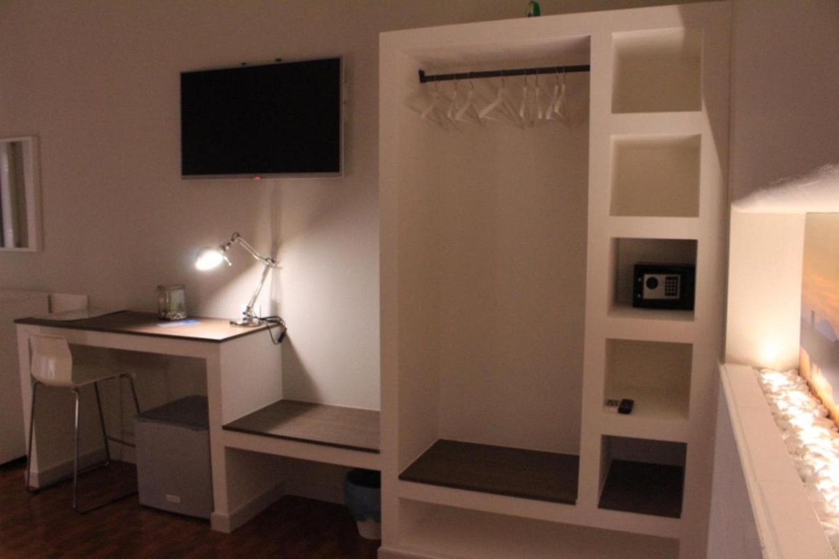 Gazebo Rooms