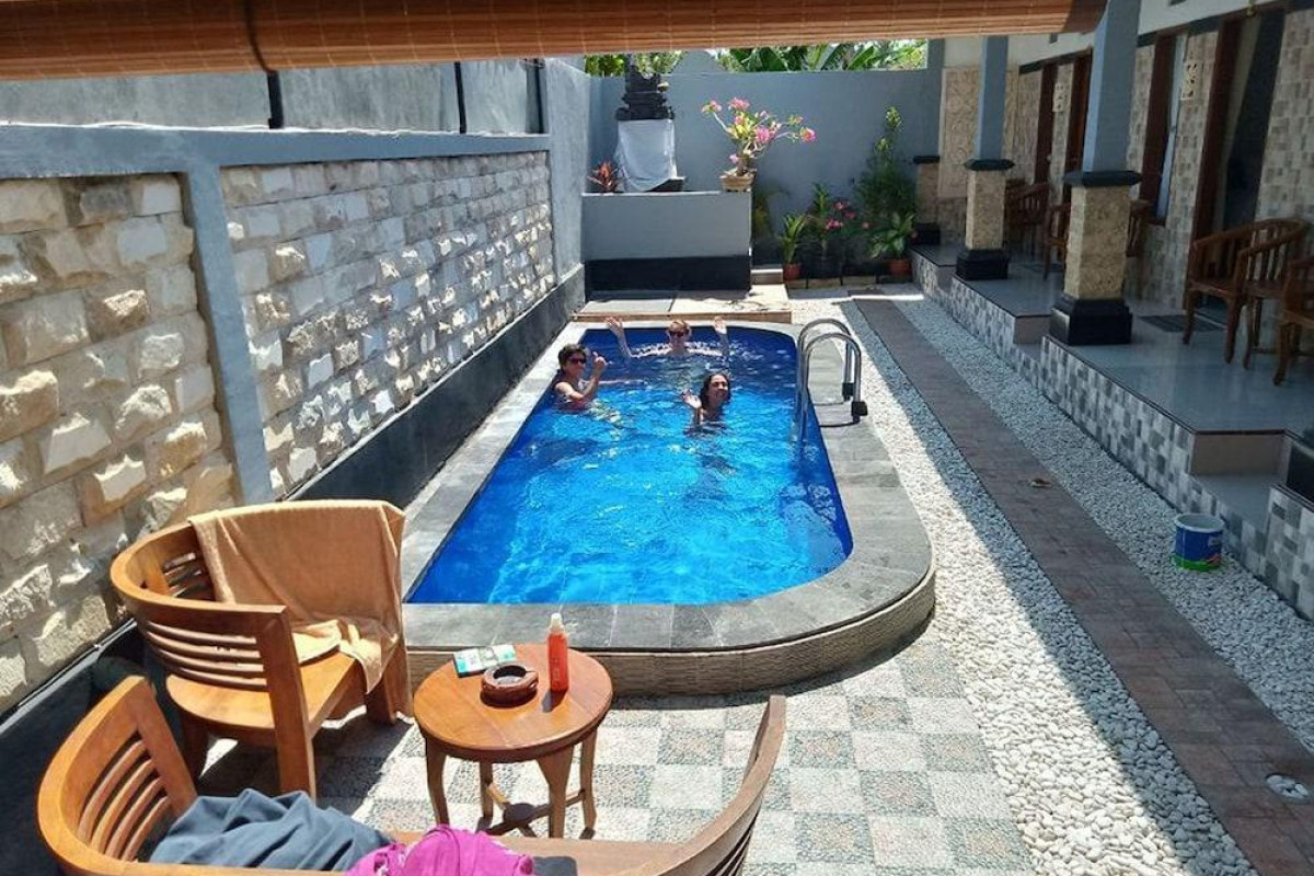 Gedhong Hostel
