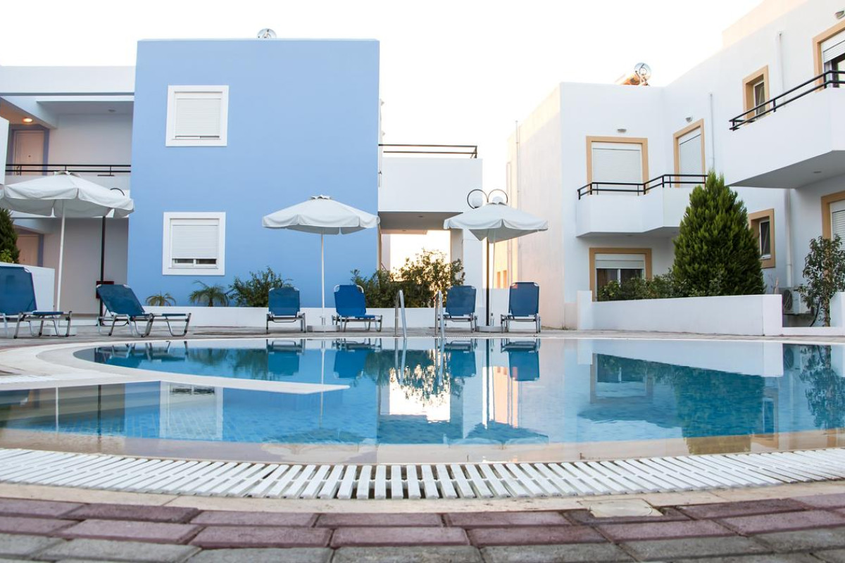 GENNADI GARDENS APARTMENTS
