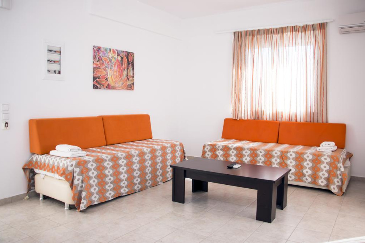 GENNADI GARDENS APARTMENTS