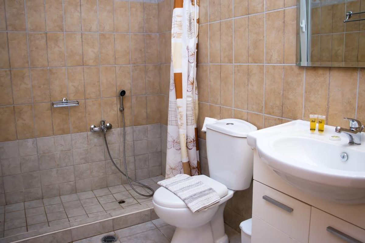 GENNADI GARDENS APARTMENTS