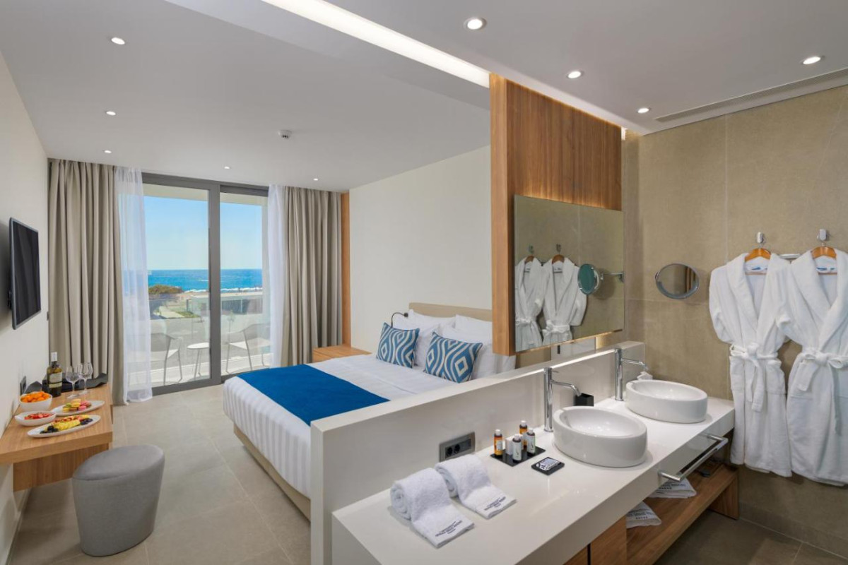 GENNADI GRAND RESORT