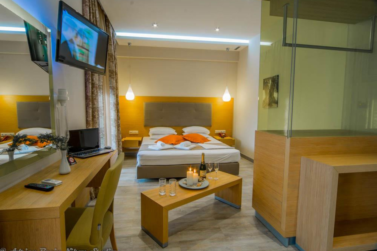 GEORGE HOTEL