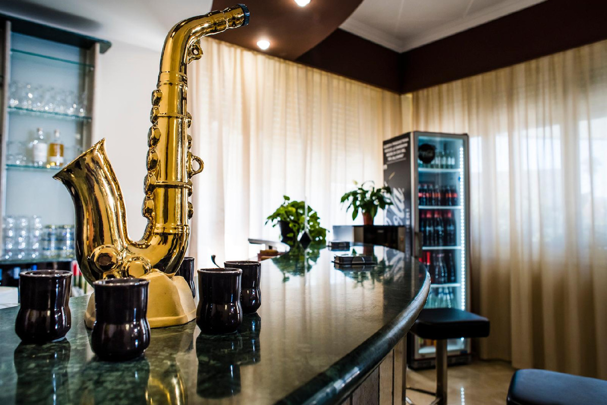 Gh Hotel & Restaurant