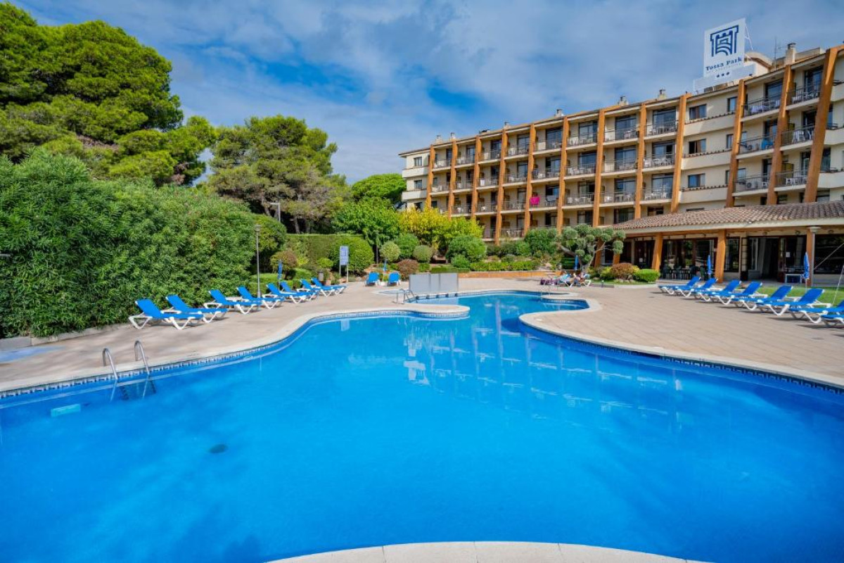 GHT TOSSA PARK APARTHOTEL (Tossa de Mar)