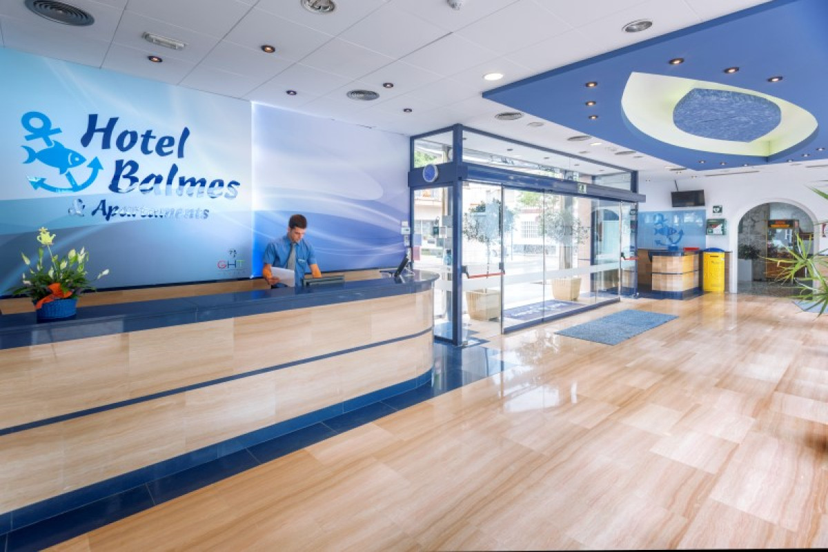 GHT Balmes Hotel Aparthotel & SPLASH