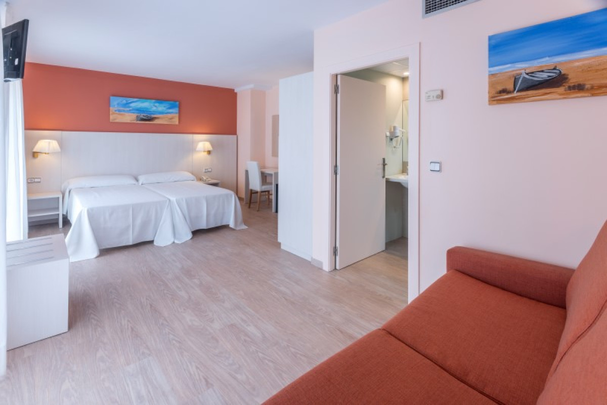 GHT Balmes Hotel Aparthotel & SPLASH