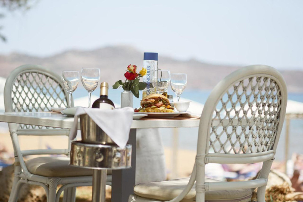 GIANNOULIS SANTA MARINA BEACH RESORT